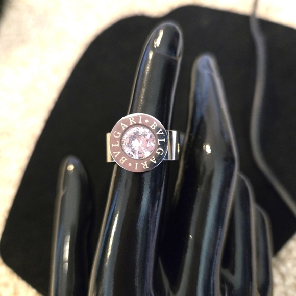 18kwgp Dubai Jewelry. Silver Ring with Pink Gemstone - Picture 1 of 7